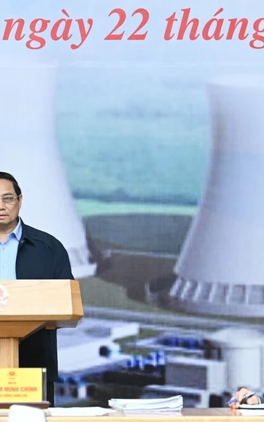[사진] 팜민친 총리, 원전 건설 회의 주재