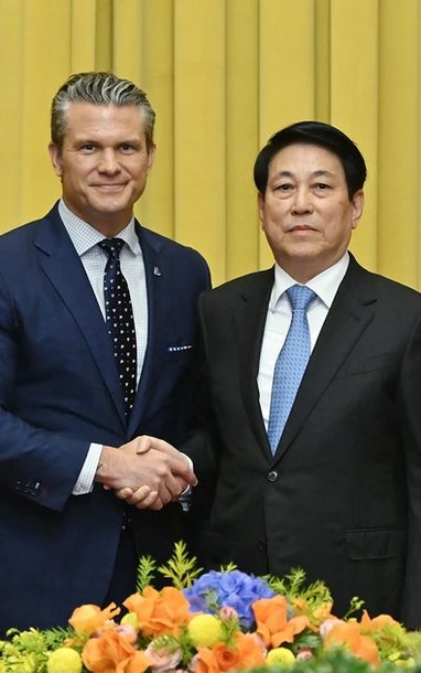 [Ảnh] Chủ tịch nước Lương Cường tiếp Bộ trưởng Chiến tranh Hoa Kỳ Pete Hegseth
