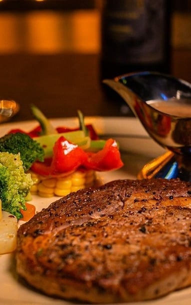 Top 5 quán đồ Âu ngon, thu hút thực khách khu vực Hoàn Kiếm