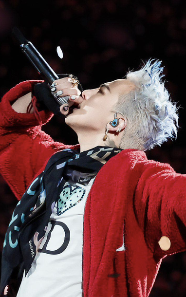 Gần 100.000 fan “cháy” cùng G-Dragon tại Việt Nam: Dấu ấn "ông hoàng Kpop"