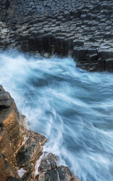ប៊ិញ ឌិញ៖ ស្វែងយល់ពីសម្រស់ពីសមុទ្រខៀវ រហូតដល់ប្រាង្គចាមបុរាណ