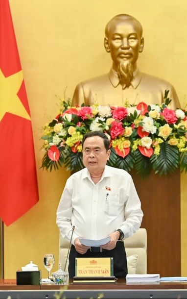 [Ảnh] Phiên họp thứ ba của Ủy ban Dự thảo sửa đổi, bổ sung một số điều của Hiến pháp năm 2013