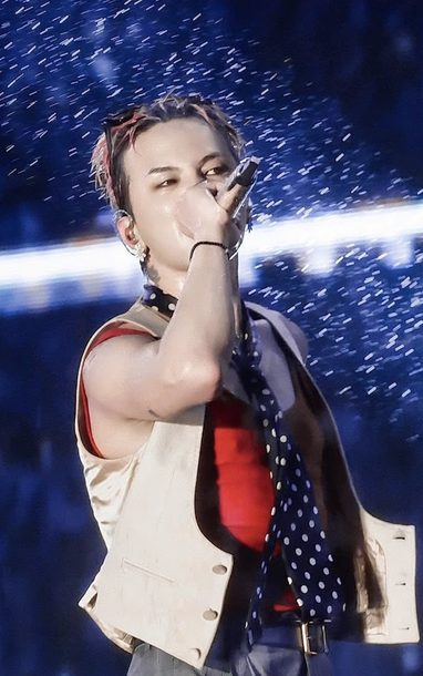 Vệ sĩ của G-Dragon: 'Đêm diễn đẫm mưa ở Hà Nội trở thành huyền thoại'