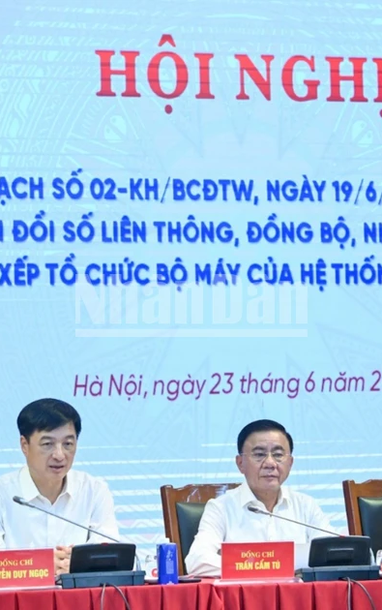 [Ảnh] Hội nghị quán triệt triển khai Kế hoạch thúc đẩy chuyển đổi số đáp ứng yêu cầu sắp xếp tổ chức bộ máy của hệ thống chính trị