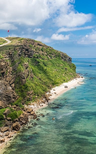Đảo bé Lý Sơn: Thiên đường bình yên giữa biển khơi