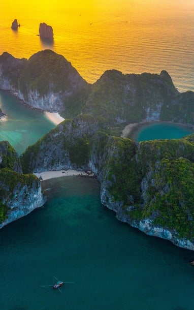Những điểm đến trên thế giới giống nhau đến ngỡ ngàng, trong đó có vịnh Hạ Long