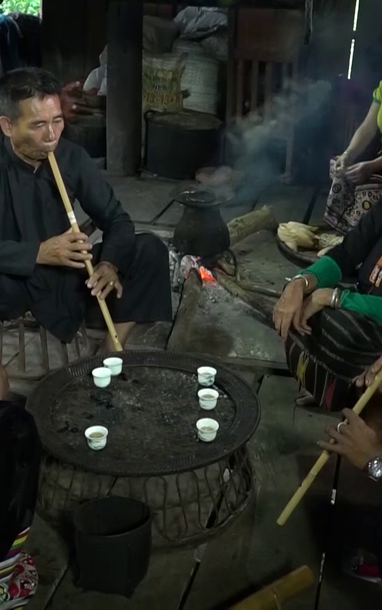 Tìm hiểu cây sáo Pí người Thái Nghệ An