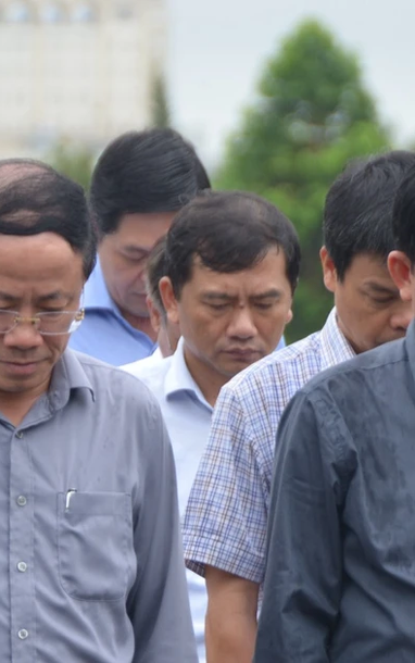 [Ảnh] Lãnh đạo tỉnh Gia Lai dâng hoa trước Tượng đài Bác Hồ với các dân tộc Tây Nguyên