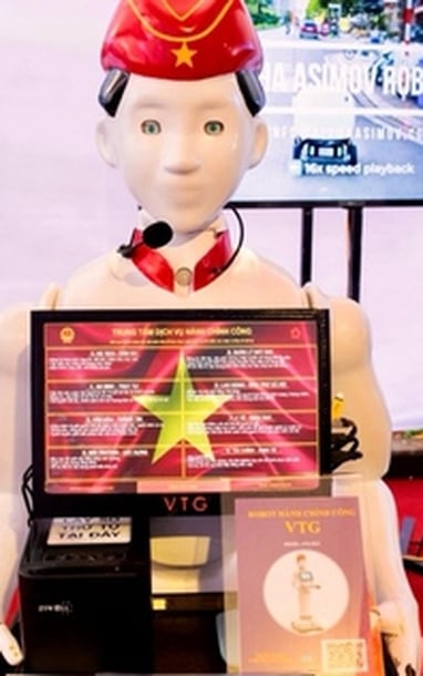 과학기술부 전시회 하이라이트: "베트남산 로봇, 칩, 무인기"가 재능을 뽐낸다