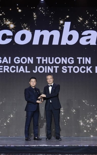 Sacombank는 "2025년 아시아 최고의 직장"으로 5번째로 선정되었습니다.