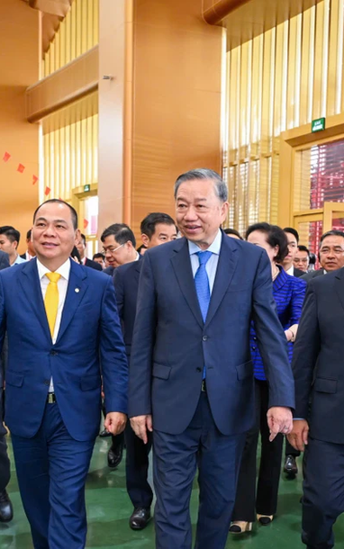 [Ảnh] Tổng Bí thư và Thủ tướng tham quan Trung tâm Hội chợ Triển lãm Quốc gia