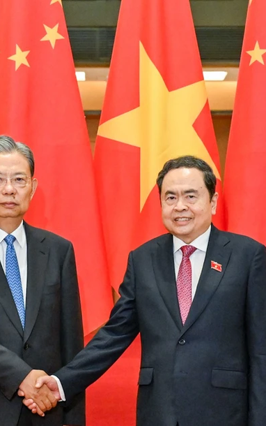 [Ảnh] Chủ tịch Quốc hội Trần Thanh Mẫn đón, hội đàm với Ủy viên trưởng Nhân đại toàn quốc Trung Quốc Triệu Lạc Tế