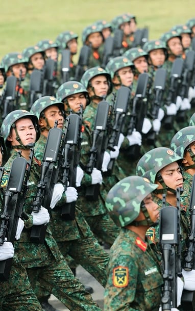 Gần 16.000 cán bộ, chiến sĩ hợp luyện diễu binh, diễu hành chuẩn bị cho lễ kỷ niệm trọng đại