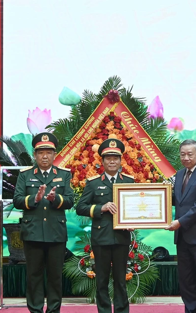 [Ảnh] Lễ kỷ niệm 80 năm Ngày truyền thống Bộ Tổng Tham mưu Quân đội nhân dân Việt Nam