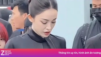 Cổ Lực Na Trát gây tranh luận về trang phục