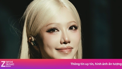 Phùng Khánh Linh biến hóa trong concert 2.000 khán giả