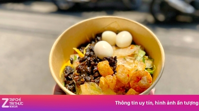Tranh cãi bánh tráng trộn 'ảo giá' sau khi Trấn Thành review