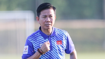 គ្រូបង្វឹក Hoang Anh Tuan បានណែនាំយ៉ាងប្រុងប្រយ័ត្នកីឡាករ U.23 វៀតណាមអំពី VAR ប៉ុន្តែ...