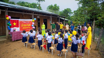 Niềm vui ngày khai giảng