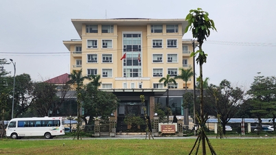 Doanh nghiệp than khó thực hiện đổi giấy tờ khi TP Huế trực thuộc trung ương