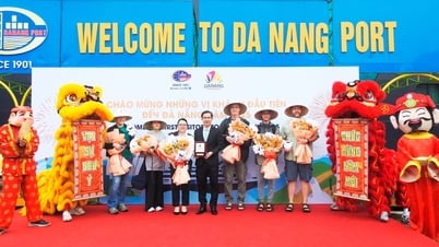 ទទួលភ្ញៀវទេសចរណ៍ជិត 3.000 នាក់តាមសមុទ្រ និងផ្លូវអាកាស