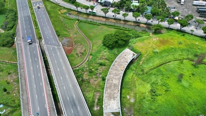 Close-up of a road worth over 1,500 billion VND in Ho Chi Minh City that has been "inactive" for many years due to investor errors