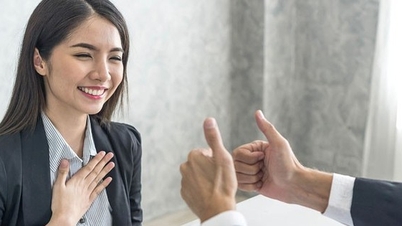 Nhìn cách trả lời khi được khen là biết người đó EQ thấp hay cao