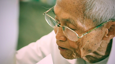 មិន​ថា​អ្នក​មាន ឬ​អ្នក​ក្រ​ទេ អាយុ​ចាស់​ក៏​ដូច​គ្នា។