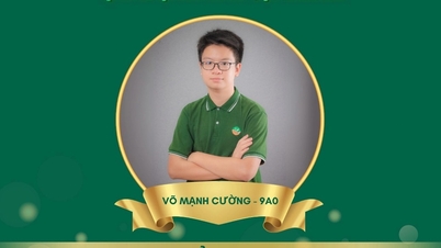 សាលាឯកជនមួយមានគ្រូបង្វឹកចំនួន 6 នាក់ដែលឈ្នះច្រើនជាងពាក់កណ្តាលនៃរង្វាន់ទី 1 ក្នុងការប្រកួតសិស្សពូកែថ្នាក់ស្រុក។