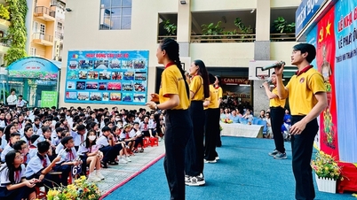Exciting School Stage program to start the year...