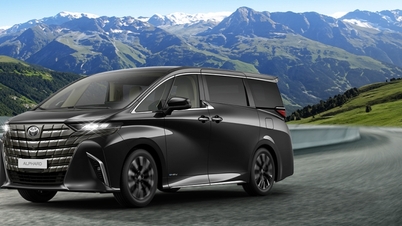 Toyota ra mắt Alphard 2023, giá gần 4,5 tỷ đồng
