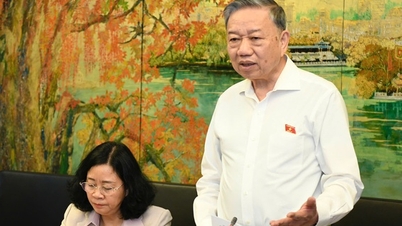 General Secretary To Lam talks about teacher shortage