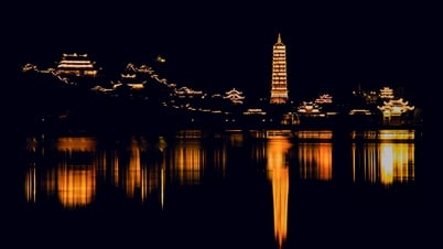 Bai Dinh Pagoda Spiritual Cultural Tourism Area is sparkling at night