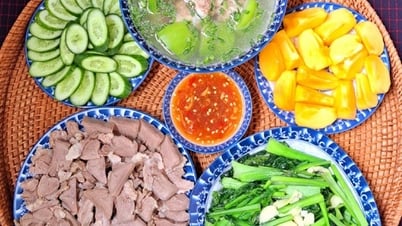 Mẹ đảm sưởi ấm hạnh phúc bằng mâm cơm gia đình hiện đại khiến các chị em đua nhau khen ngợi