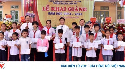 ឧបនាយករដ្ឋមន្ត្រី Le Thanh Long ចូលរួមពិធីបើកនៅទីក្រុង Hoa Binh