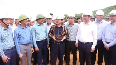 Phó Thủ tướng Trần Hồng Hà kiểm tra, thúc đẩy tiến độ 2 dự án hạ tầng trọng điểm, chiến lược
