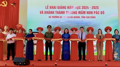 Phó Chủ tịch nước Võ Thị Ánh Xuân dự khai giảng tại Cao Bằng