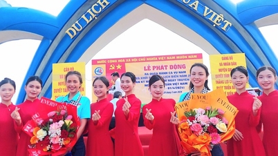 កញ្ញា Ngoc Chau និង​ម្ចាស់​ជ័យលាភី​លេខ​២ Thuy Tien ចូលរួម​កម្មវិធី​ធំ​មួយ​នៅ​ខេត្ត Quang Tri