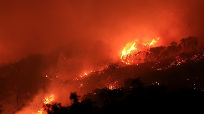 Sơ tán khẩn 10.000 người vì cháy rừng ở California