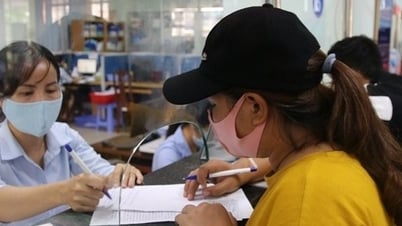 근로자가 사회보험에 가입할 때 유익한 많은 규정을 제안합니다.
