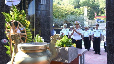សកម្មភាពគួរឱ្យរំភើបជាច្រើន។