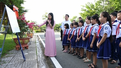 Tình yêu và những hiểu biết sâu sắc về biển đảo quê hương từ triển lãm Hoàng Sa, Trường Sa