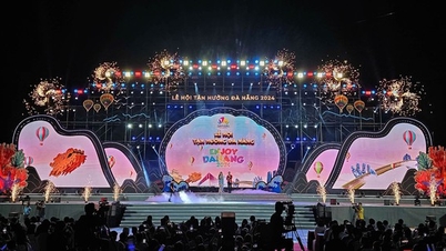 Promote destinations and attract tourists