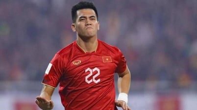 Lộ nguyên nhân chân sút số 1 thời thầy Park lỡ trận ra mắt HLV Troussier