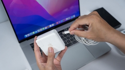 ពិនិត្យថ្ម Macbook សម្រាប់ចំនួននៃការសាកថ្ម និងការពាក់ថ្មធម្មតា។