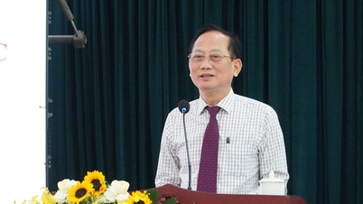 New model after the arrangement of the Party Committee of the Civil - Political Bloc