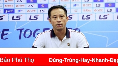 គ្រូ​បង្វឹក Vu Nhu Thanh និយាយ​លា​ក្លឹប​បាល់ទាត់ Phu Tho