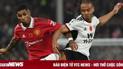 Thắng đậm mừng vé Champions League