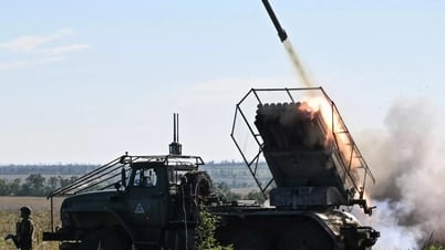 រុស្សីវាយលុក Donbass យ៉ាងលើសលប់ អ៊ុយក្រែនភៀសខ្លួនចេញពីទីតាំងរឹងមាំយុទ្ធសាស្ត្រ