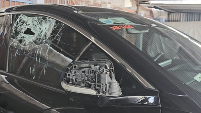 The windshield on both sides is broken, can the car be registered?